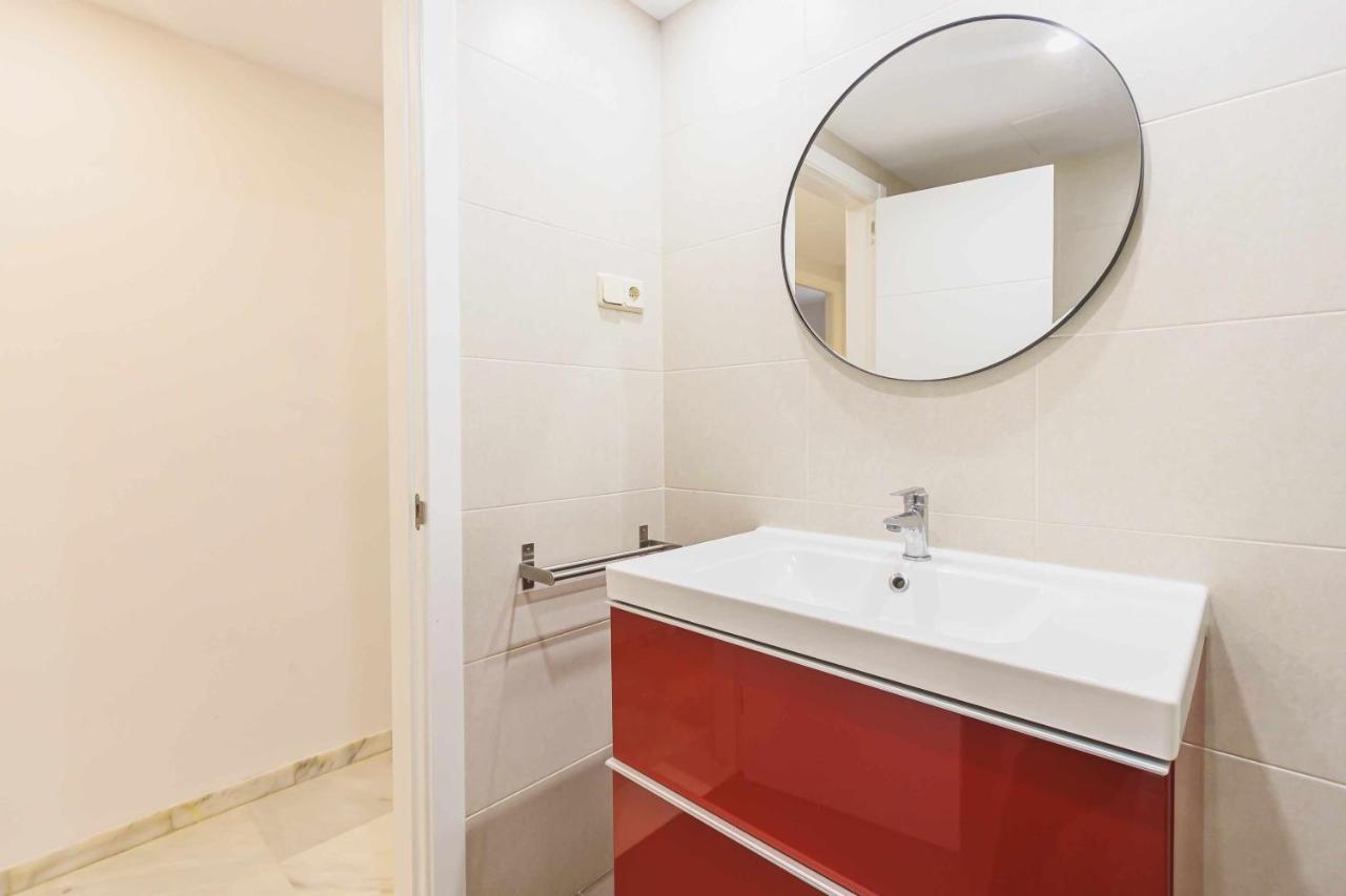 Apartamento Vialia Apartment Malaga Exterior photo