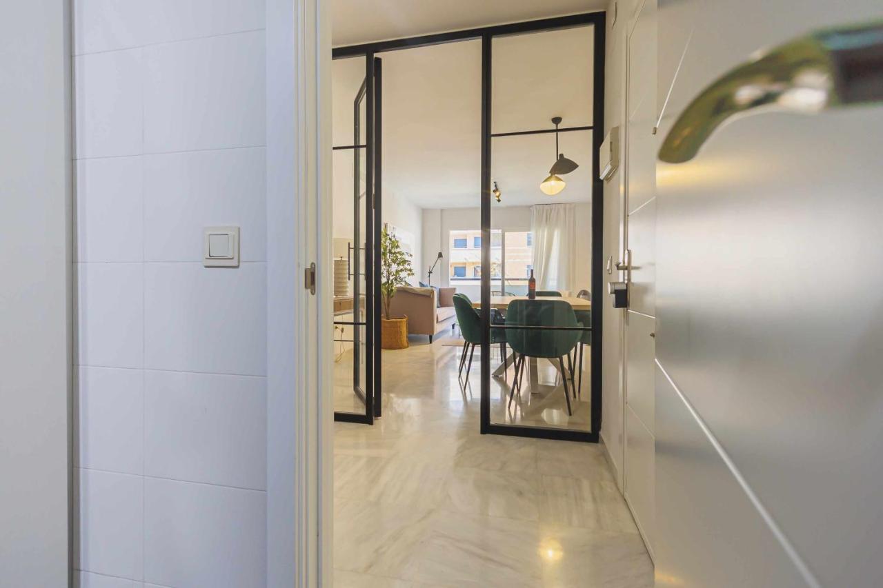 Apartamento Vialia Apartment Malaga Exterior photo